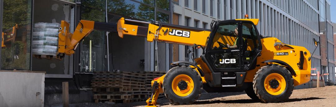 Summit Platforms buys JCB Telehandlers